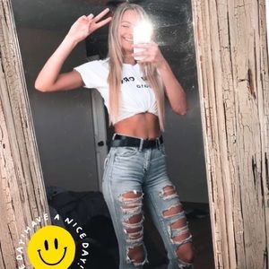 Meet your Posher, Isabella